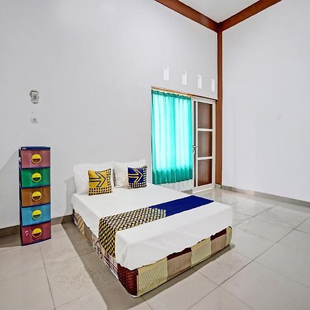 فندق Oyo 92006 Kost Sejahtera Syariah سيدوارجو المظهر الخارجي الصورة