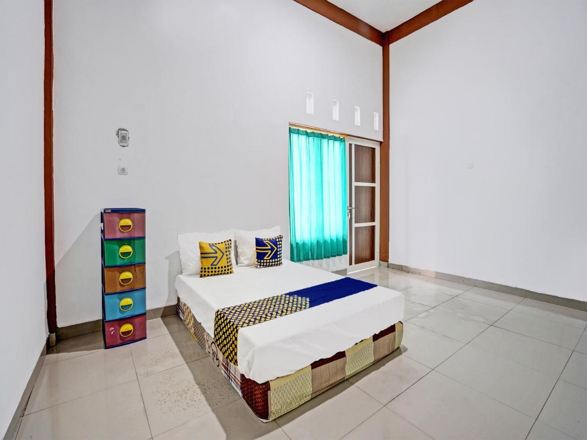 فندق Oyo 92006 Kost Sejahtera Syariah سيدوارجو المظهر الخارجي الصورة